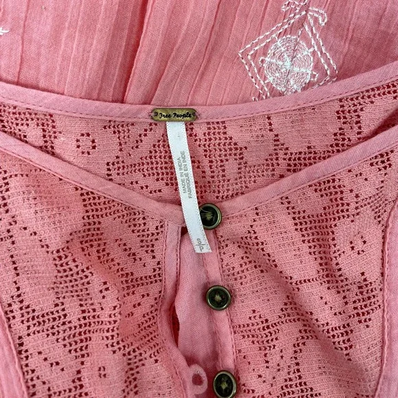 Free People Pink Hand Embroidered Cold Shoulder Tunic Dress Size Small  EUC - Picture 2 of 9